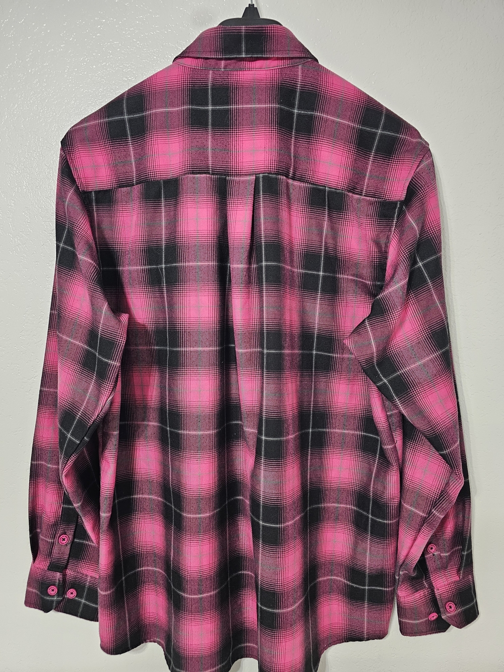 Dixxon Flannel Company The Warrioress Breast Cancer Awareness Plaid Shirt 2x - Picture 4 of 9